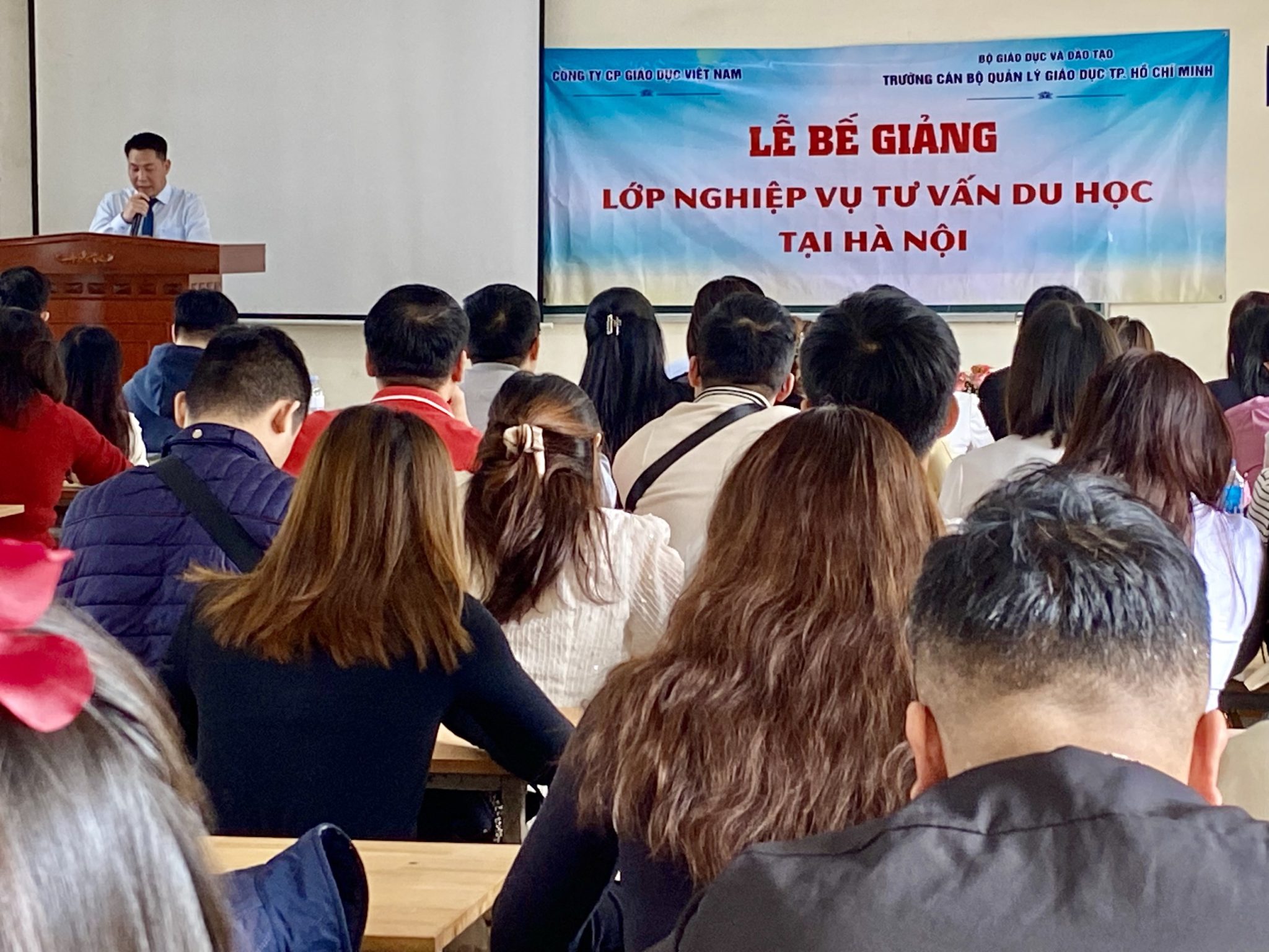 Đào tạo chứng chỉ Tư vấn du học