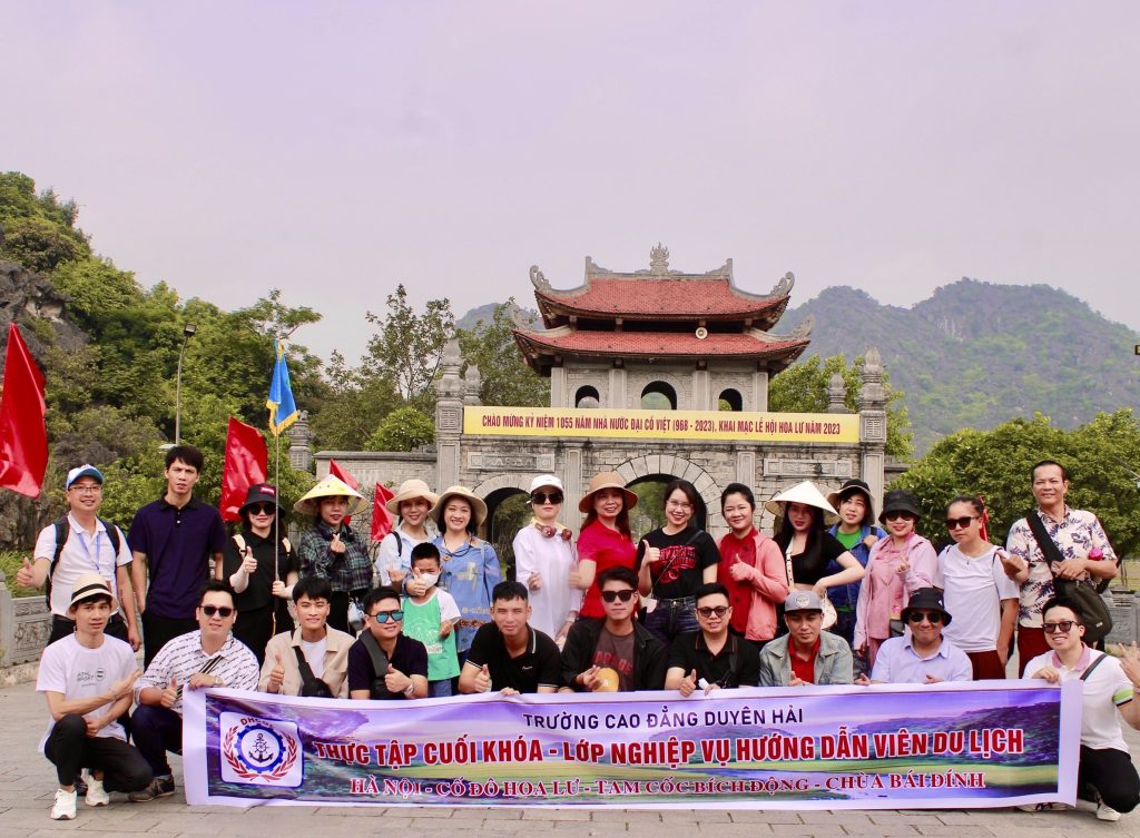 Đào Tạo Hướng Dẫn Viên Du Lịch Quốc Tế & Nội Địa